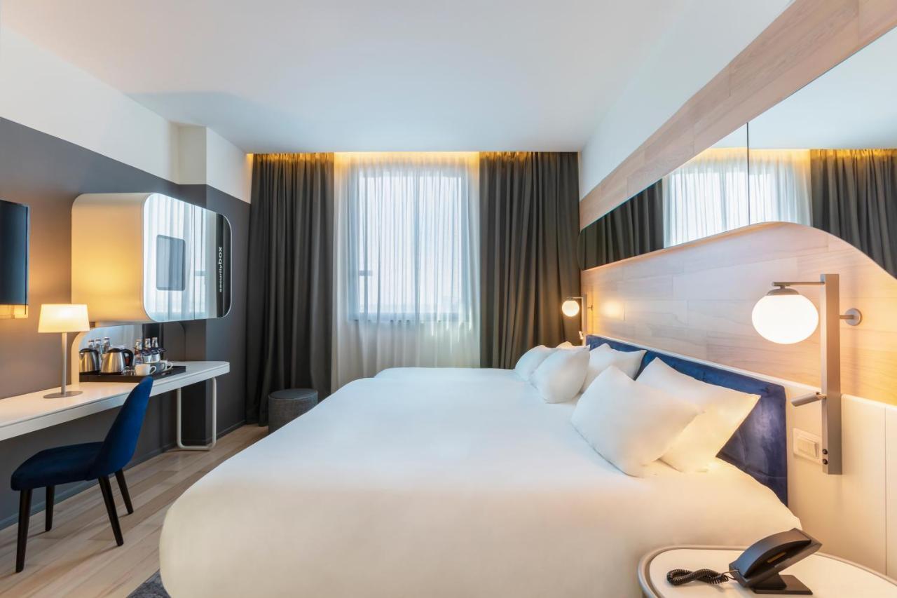 Hotel Voco Milan-Fiere By Ihg Exterior foto